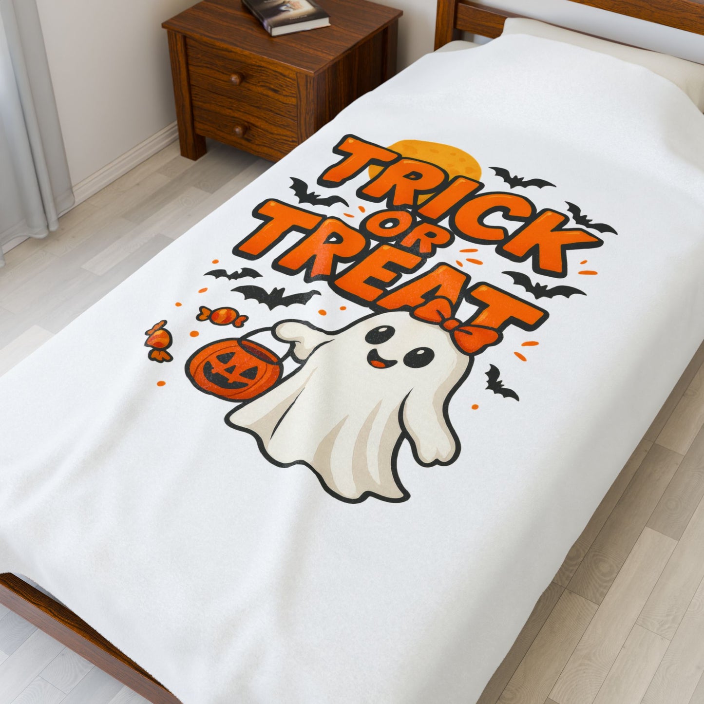 Halloween Plush Blanket, Cozy Fall Decor, Trick or Treat Throw Blanket, Spooky Season Gift, Kids Halloween Home Accessory