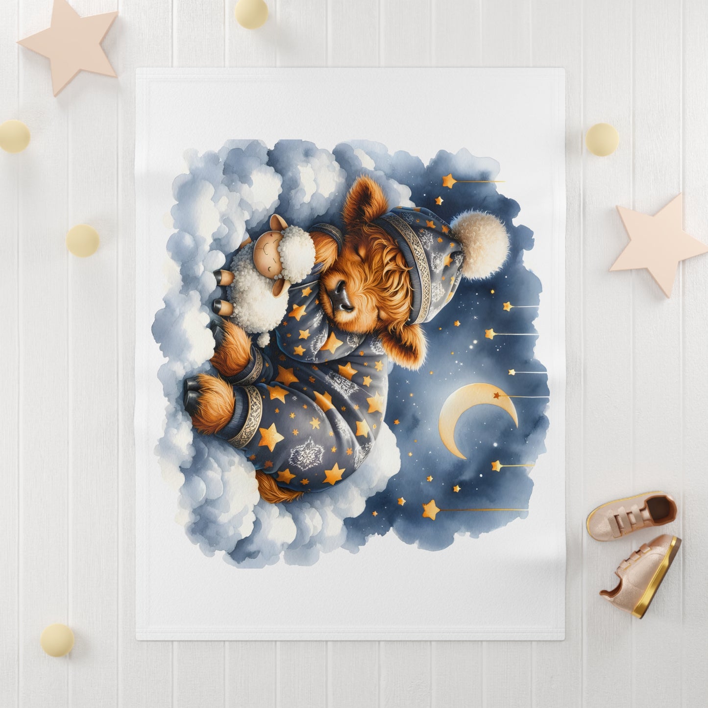 Cuddly Bear Fleece Blanket, Cozy Nursery Decor, Baby Shower Gift, Soft Throw for Sweet Dreams, Infant Snuggle Blanket
